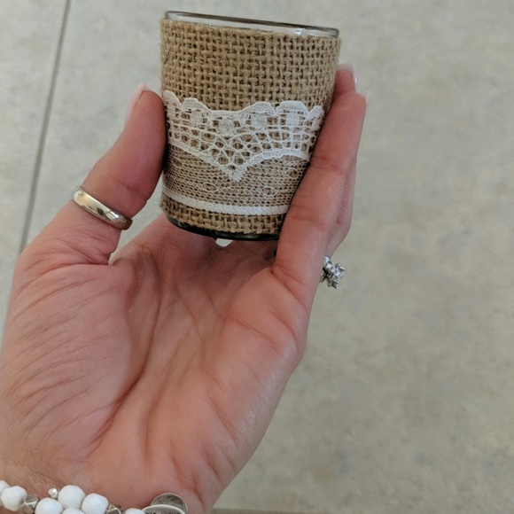 ***SOLD OUT****Lace & burlap tealight holders - Picture 2 of 2